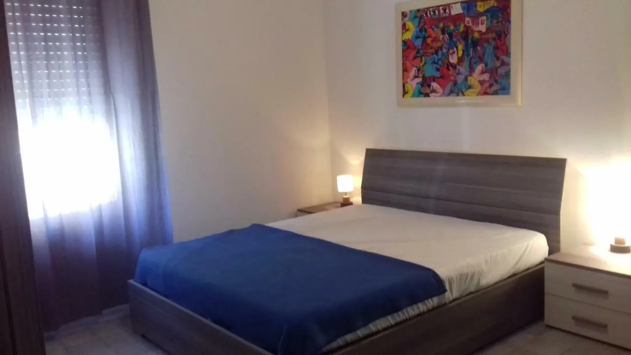 Riccardo Beach Apartment Marina di Massa 0*,